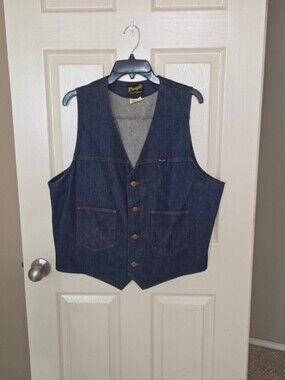 Vintage Men's Wrangler Denim Vest SZ XL